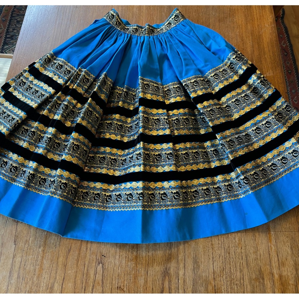 Vintage Desert Flower Southwest Patio Full Circle Skirt Size 10 Embellished
